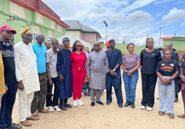 1000887903